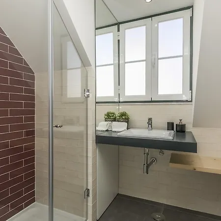 Lxway Travessa Da Peixeira Apartament *