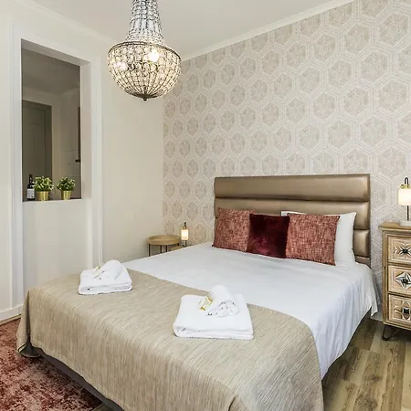 Lxway Travessa Da Peixeira Apartment