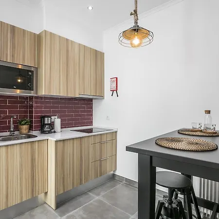 Lxway Travessa Da Peixeira Apartment